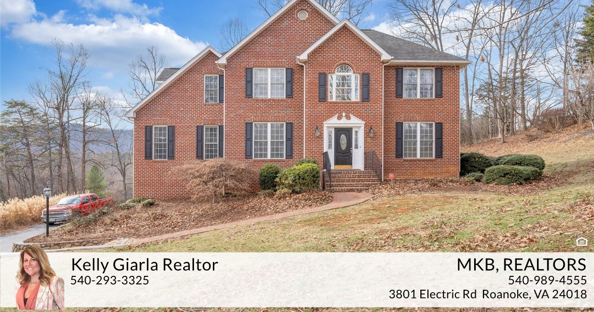 56 Estates Cir, Troutville, VA 24175