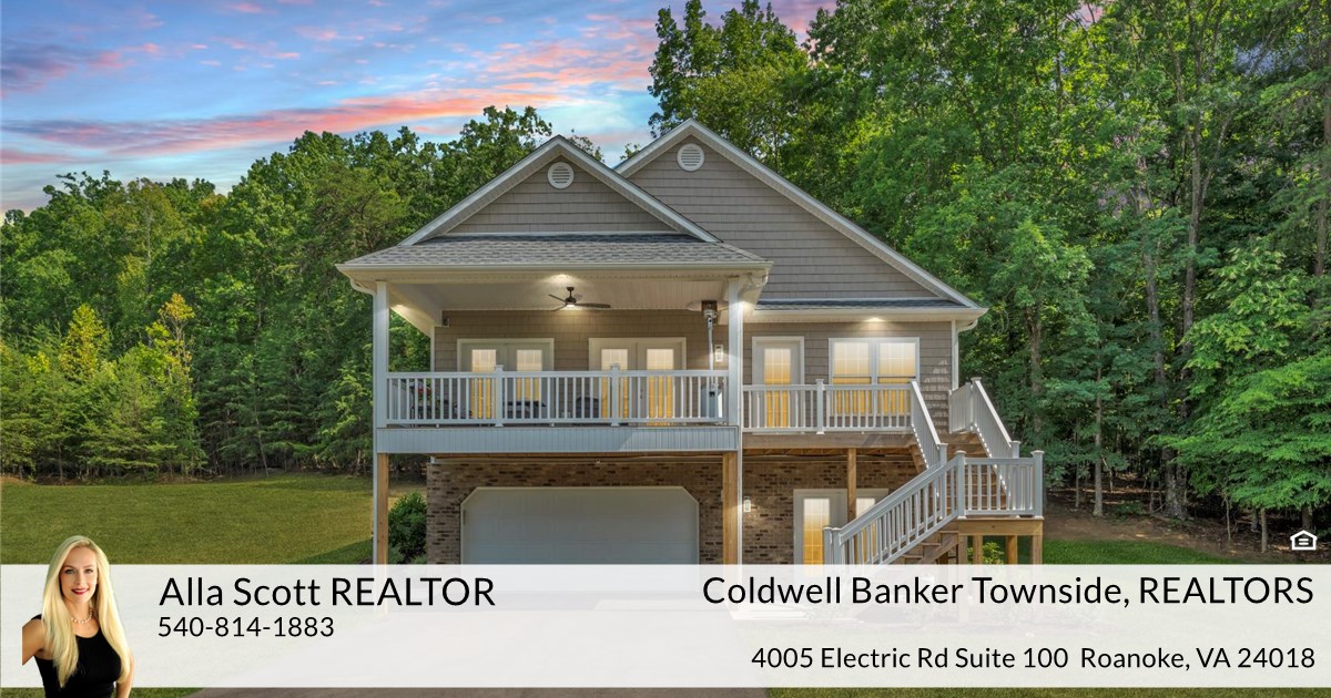 110 Lands End Cir, Union Hall, VA 24176